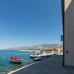 Lovely In *