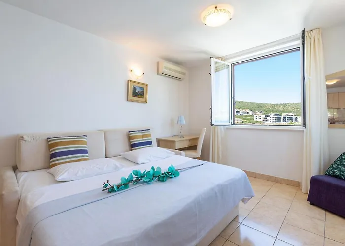 Awesome In With Wifi Apartman *